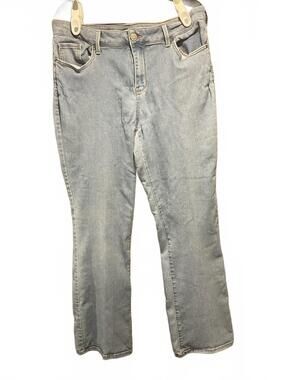 NO BO No Boundaries Mid Rise Bootcut Jeans Size 17 Juniors